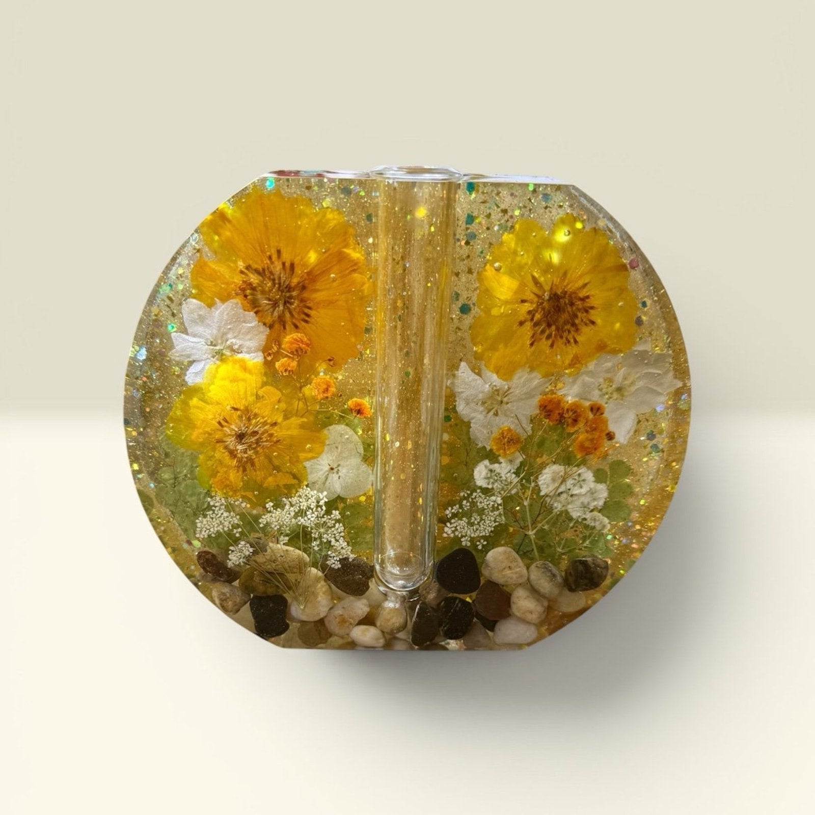 Handmade Pressed Flower Resin Vase | Wildflower Decor | Nature-Inspired Home Acc