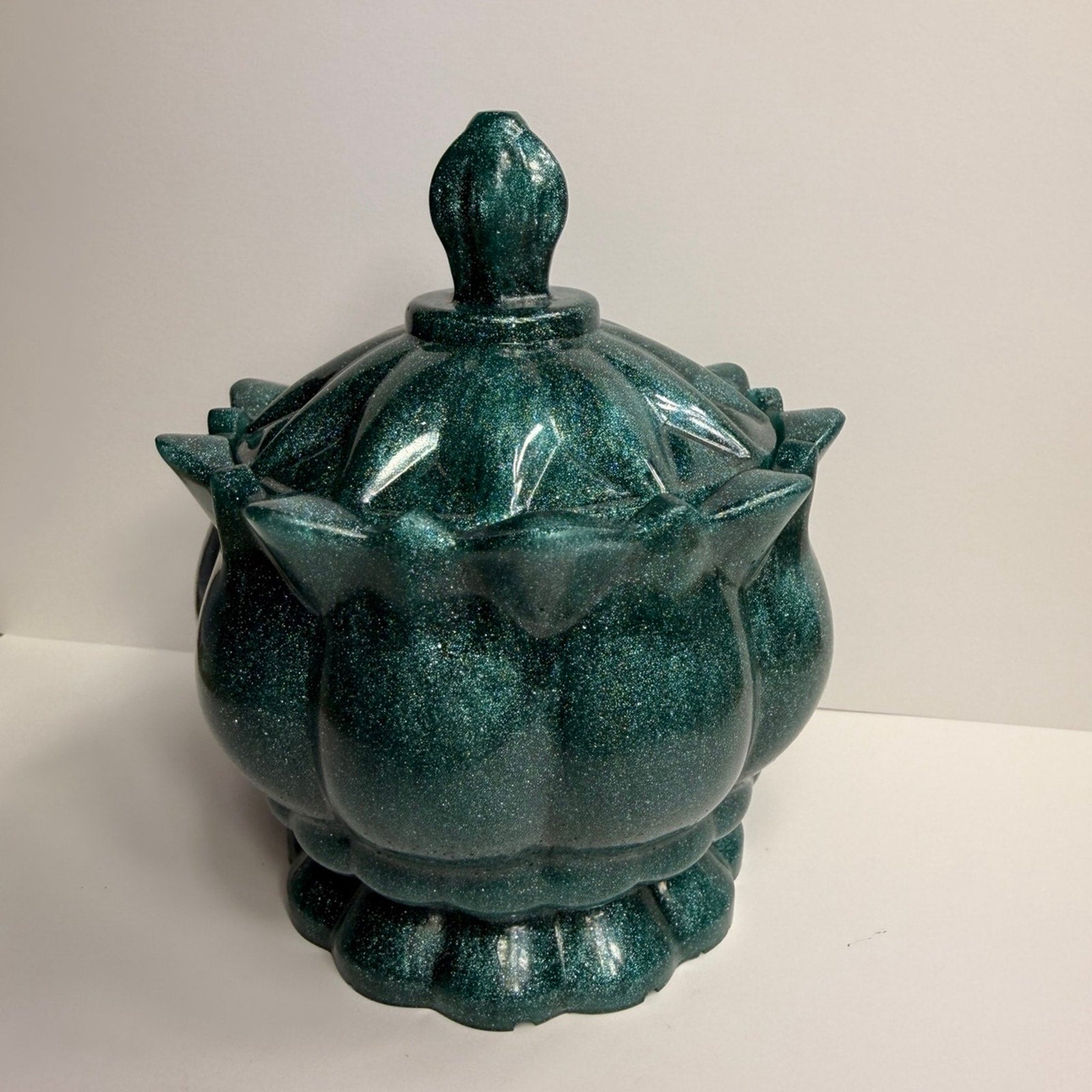 Handcrafted Emerald Resin Jar with Lid Soulkeeper Series ChiliBeanCollection