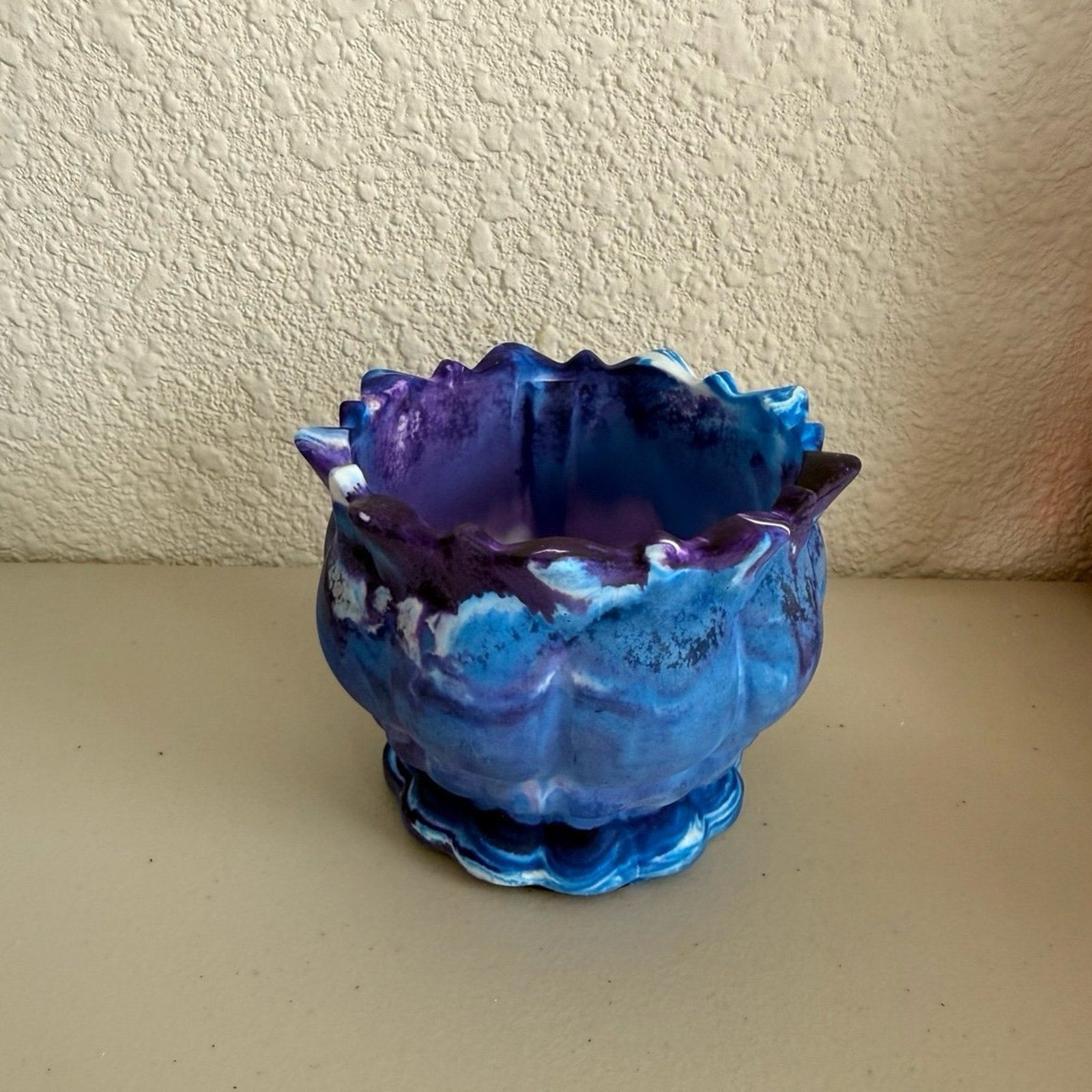 Handmade Eco Resin Lotus Bowl | Decorative Succulent Planter | Modern Home Decor