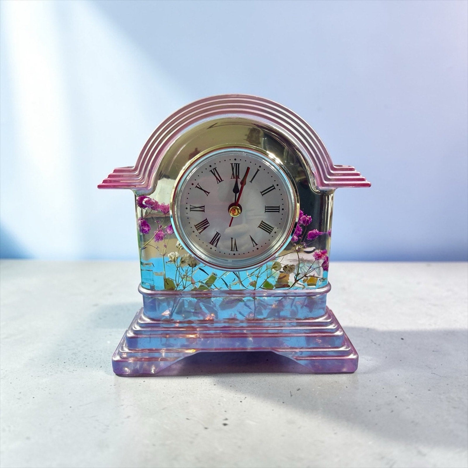 Handmade Epoxy Resin Floral Desk Clock Pressed Flowers Cottagecore Boho Decor