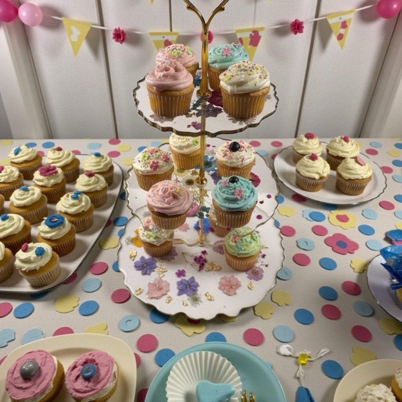 Handmade Pressed Flower Resin 3 Tier Tray Gold Tea Party Display—Forever Bloom