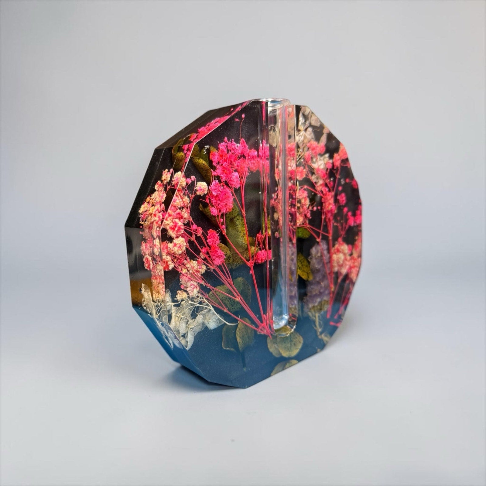 Veloura Bud Vase | Handcrafted Resin Floral Vase Modern Botanical Functional Art
