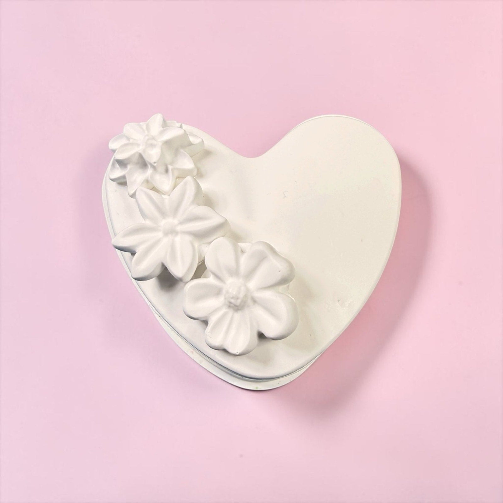 Heart Keepsake Box Jewelry Holder Floral Lid.  Handcrafted Eco Resin White