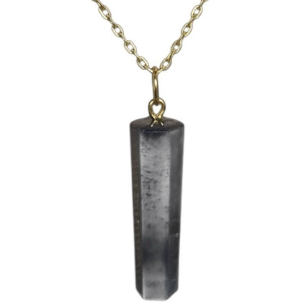 Black Resin Crystal Point Pendant Necklace – Gold Chain, Minimalist & Mystical