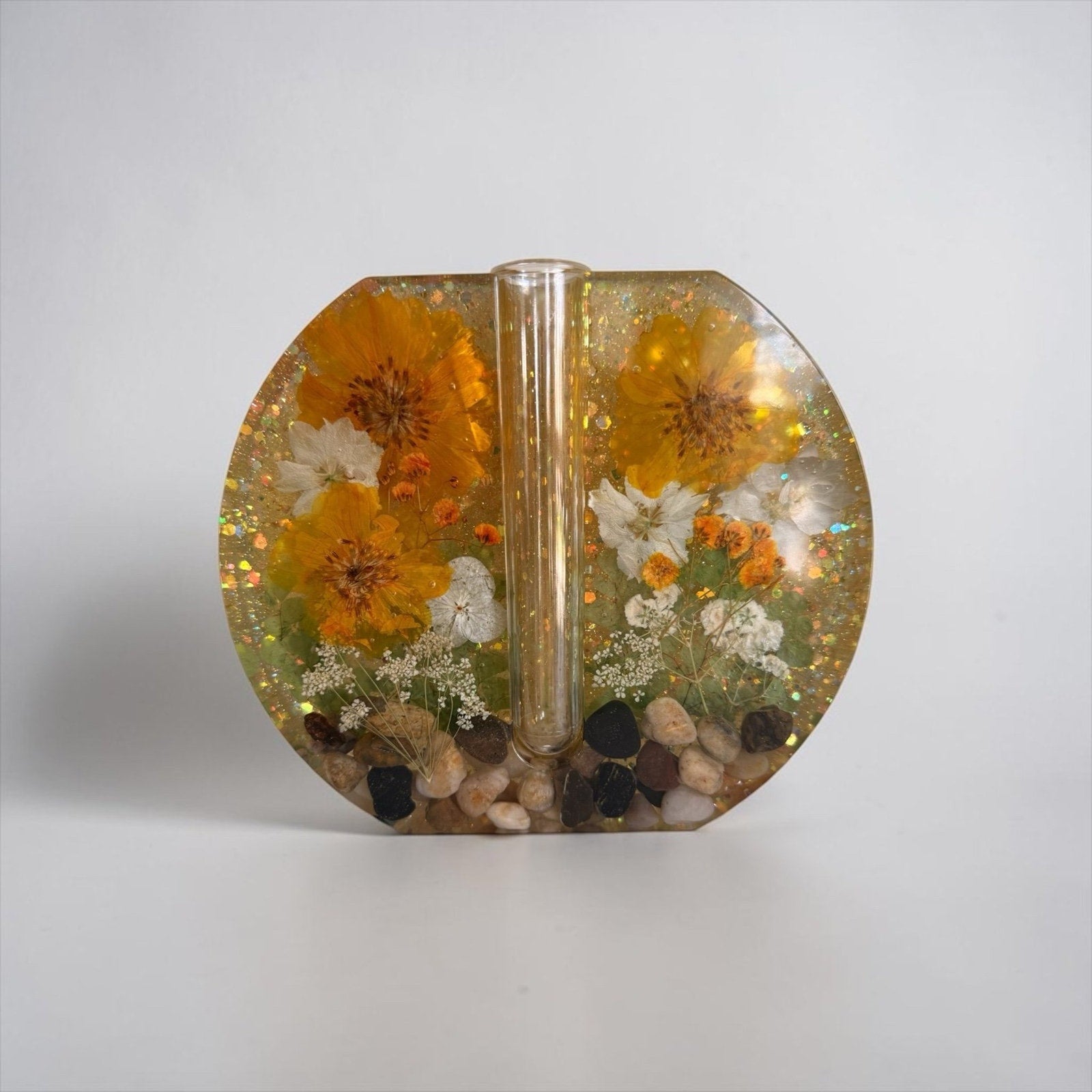Handmade Pressed Flower Resin Vase | Wildflower Decor | Nature-Inspired Home Acc